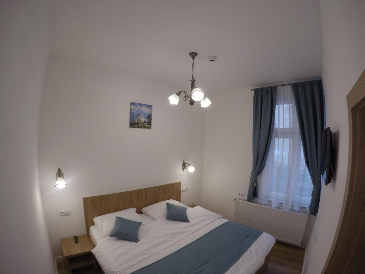 Casa Bacila Hotel Sibiu Eksteriør billede