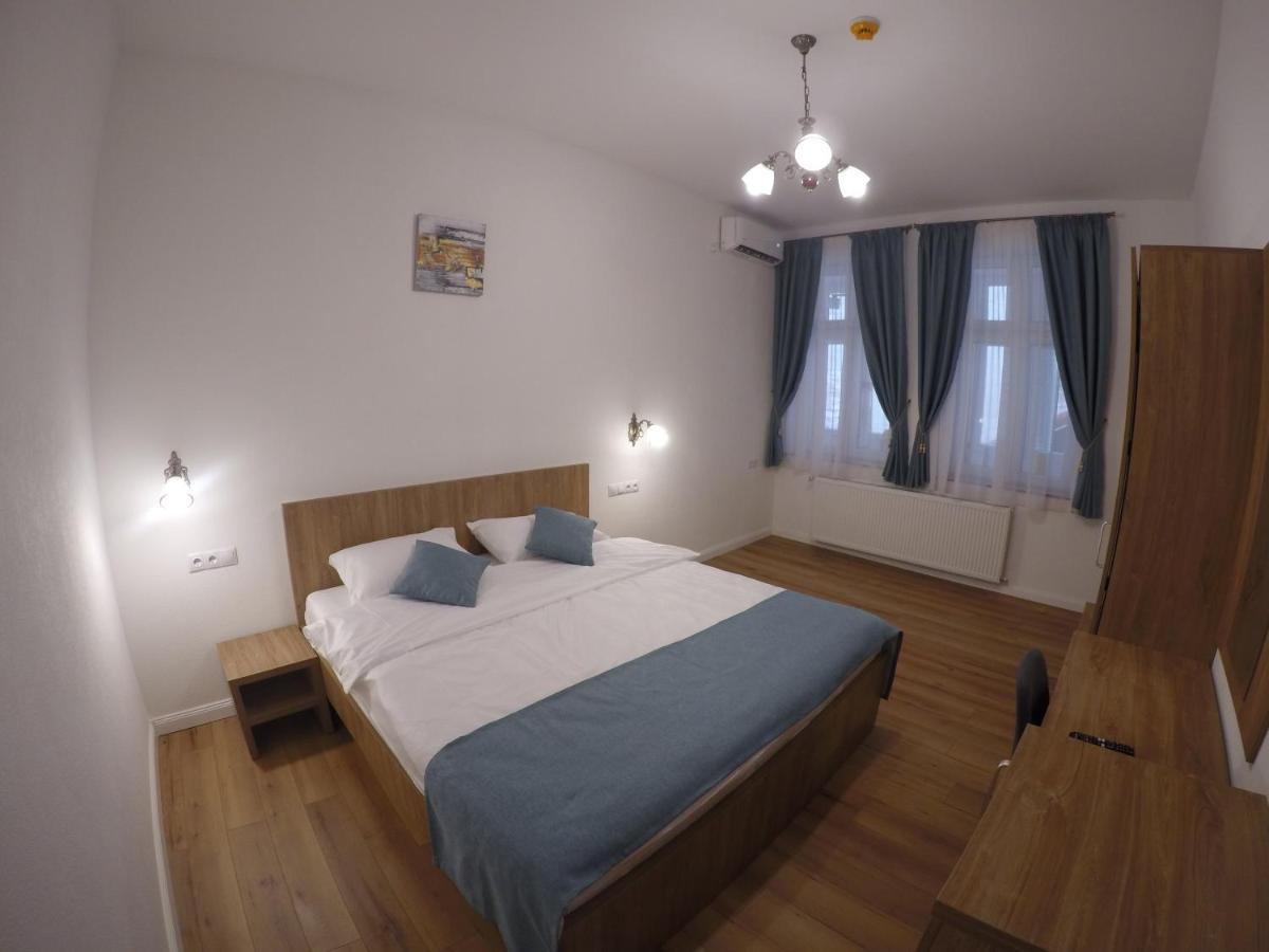 Casa Bacila Hotel Sibiu Eksteriør billede