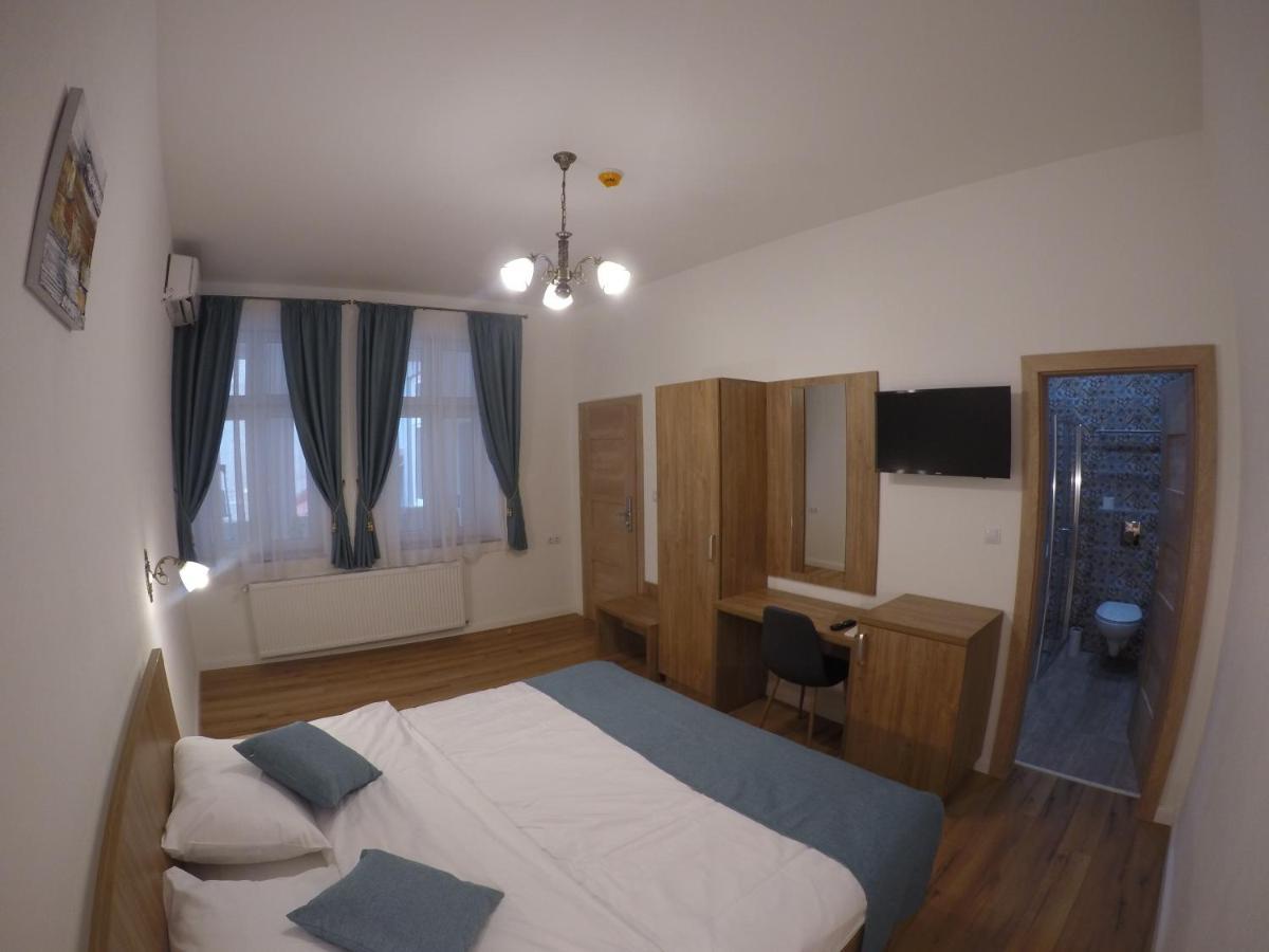 Casa Bacila Hotel Sibiu Eksteriør billede