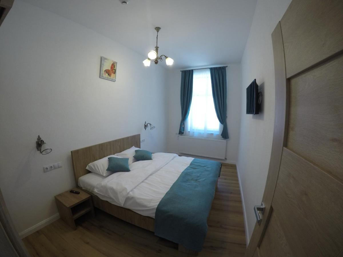 Casa Bacila Hotel Sibiu Eksteriør billede