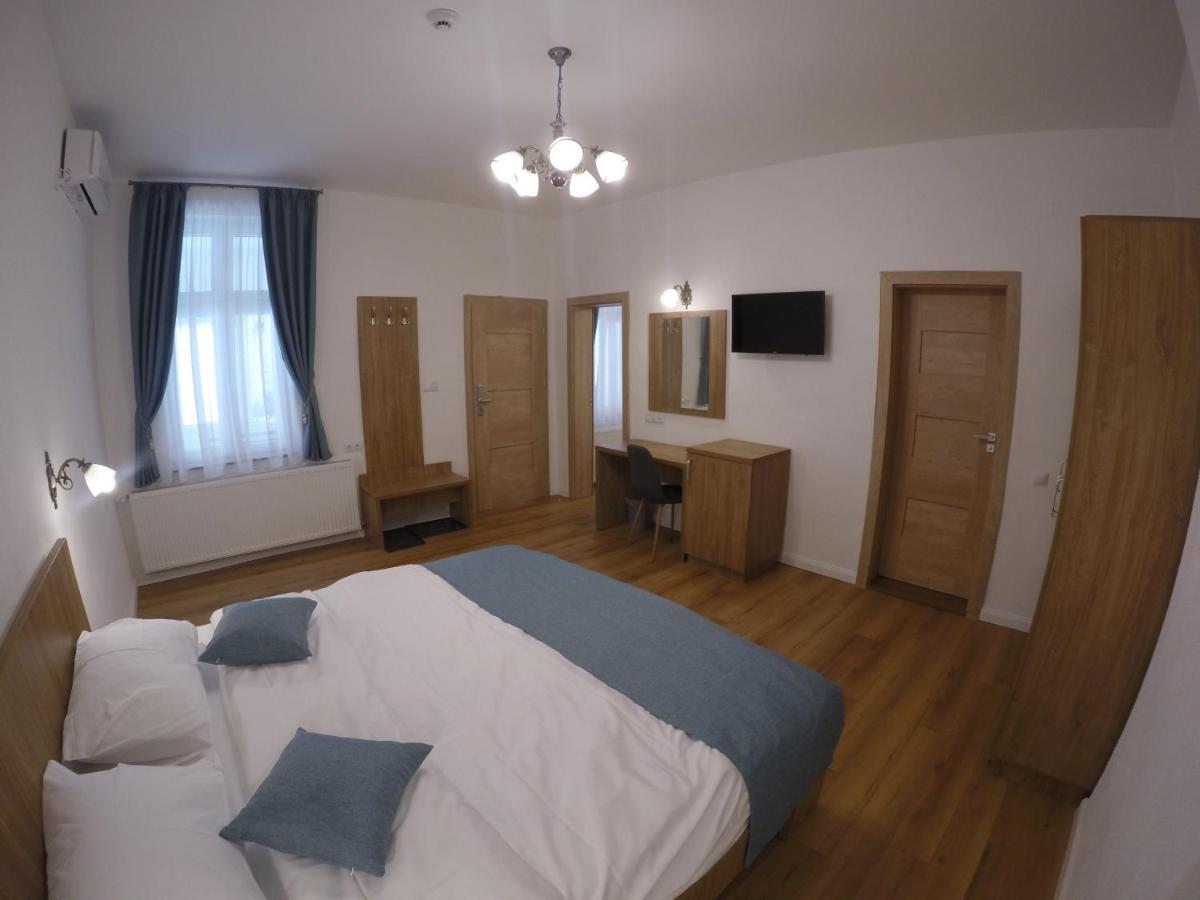 Casa Bacila Hotel Sibiu Eksteriør billede